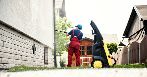 Best Gutter Cleaning  in Wahneta, FL